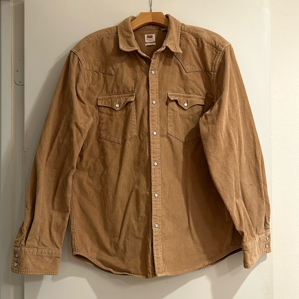 Men’s Levi’s Corduroy Shirt, size Large